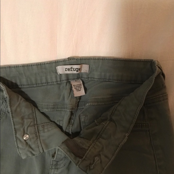 Refuge Charlotte Russe Army Green Jeans Size 4 - Picture 6 of 7